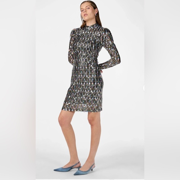 BNWT Y.A.S Yasbina LS Sequin Mini Dress - Size S - Picture 1 of 13